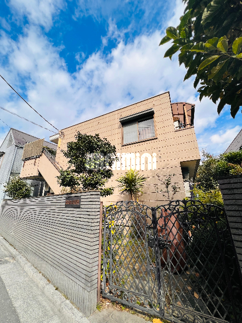 �����r�܁E�L�����@�Ŗ����w�i�k��9���j