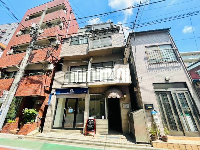 �����{���@�������w�i�k��20���j