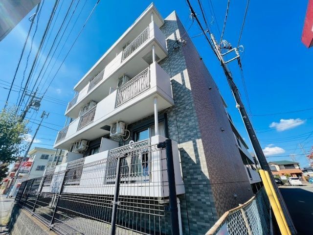 ��������@�V�����w�i�k��4���j