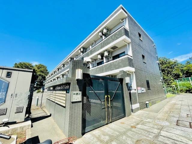 �����{���@���������w�i�k��9���j