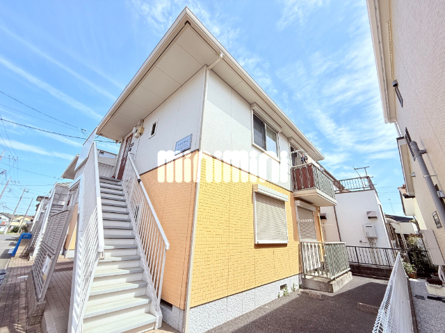 ���l���@���{�w�i�o�X9�� �E����������A �k��4���j