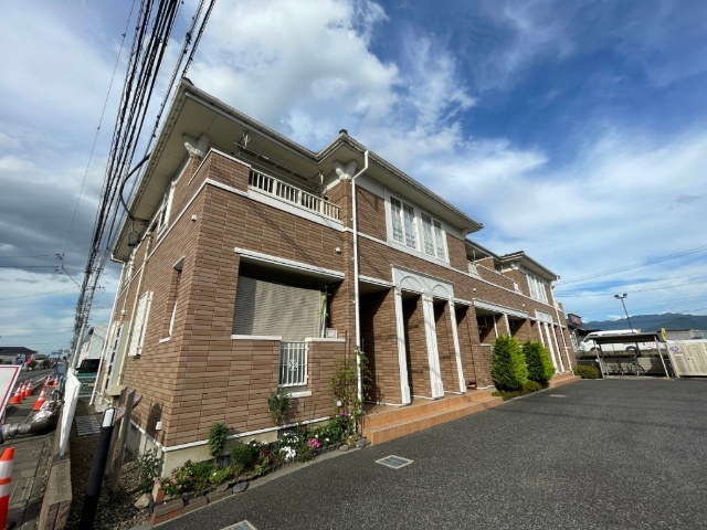 �M�z�{���@����w�i�k��38���j