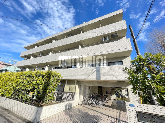 �����{���@�������q�w�i�k��33���j