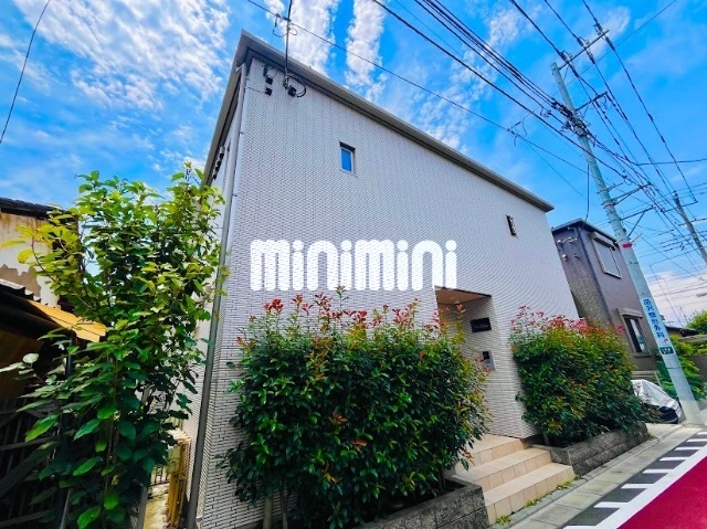 �����{���@�O��w�i�k��4���j