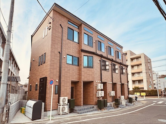 �������m���[���@�����Z���^�[�w�i�k��21���j�A�����d�S���͌����@���������Z���^�[�w�i�k��23���j