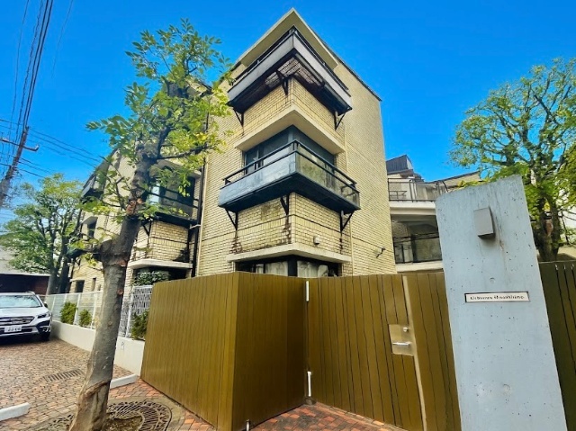 �����s������s�����R���ڂR�k�c�j