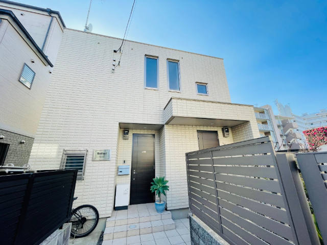 �����{���@����w�i�k��9���j�A�������g���������@����w�i�k��9���j