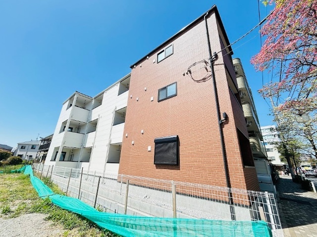 �앐���@���w�i�k��6���j