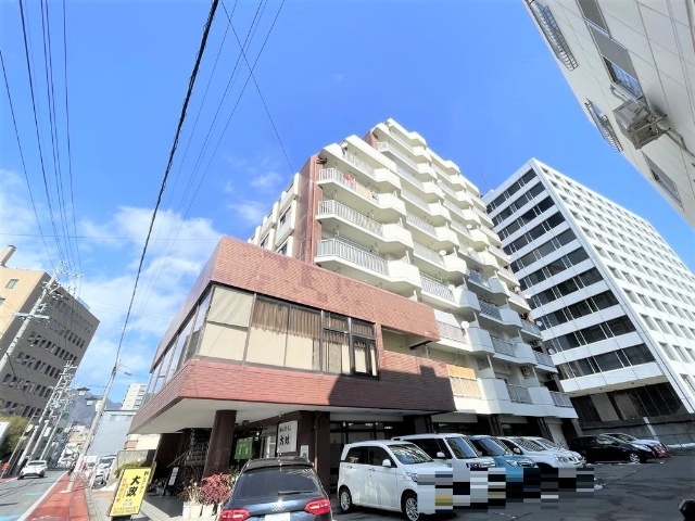 ����d�S������@����w�i�k��9���j