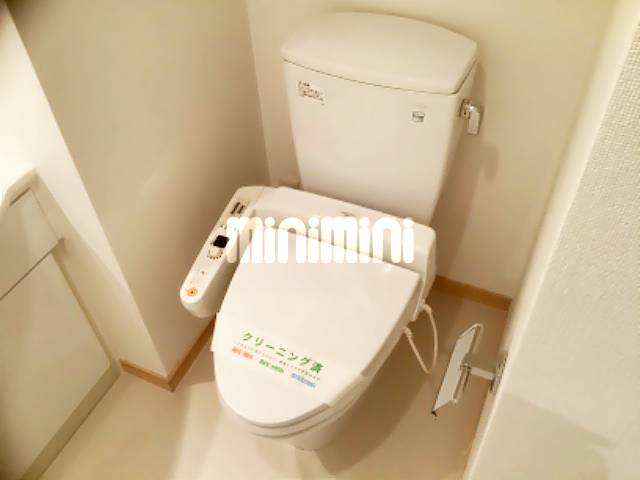 ����4