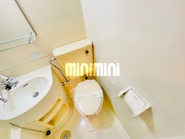 ����7