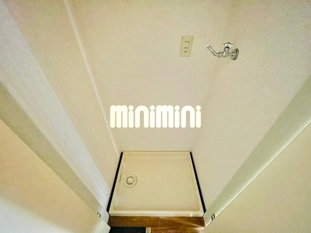 ����6