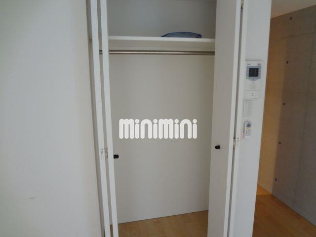 ����6
