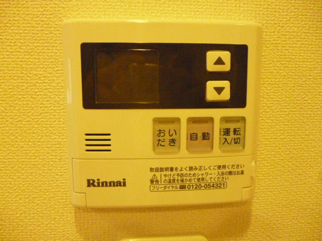 ����11