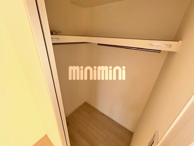 ����6