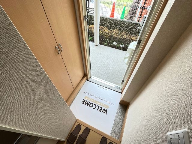 ����7