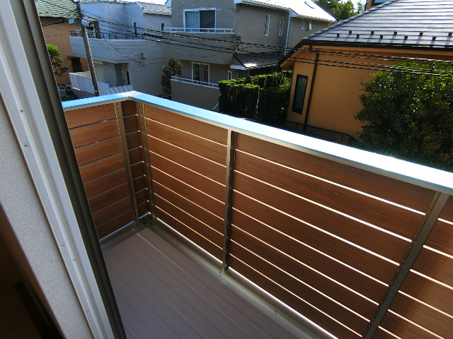 ����8