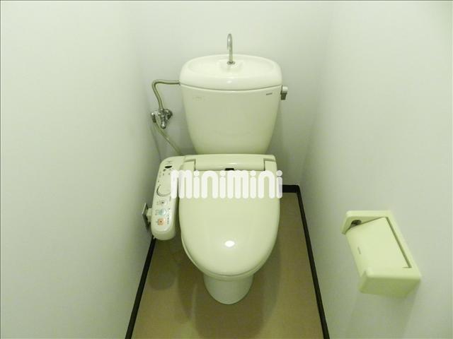 ����4