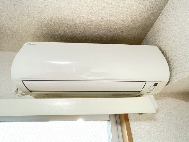 ����10