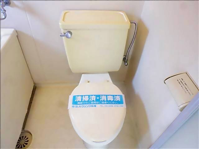 ����4