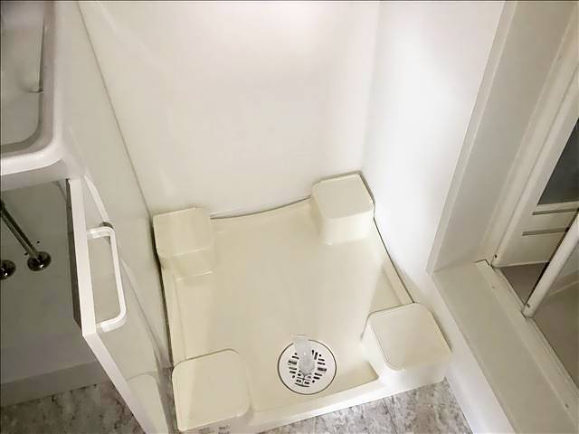 ����6