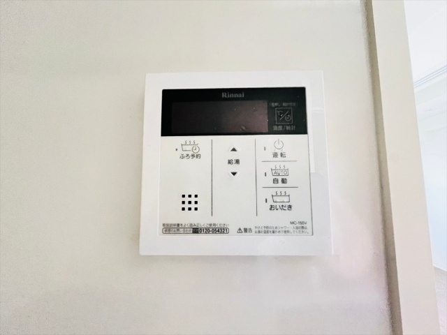 ����11