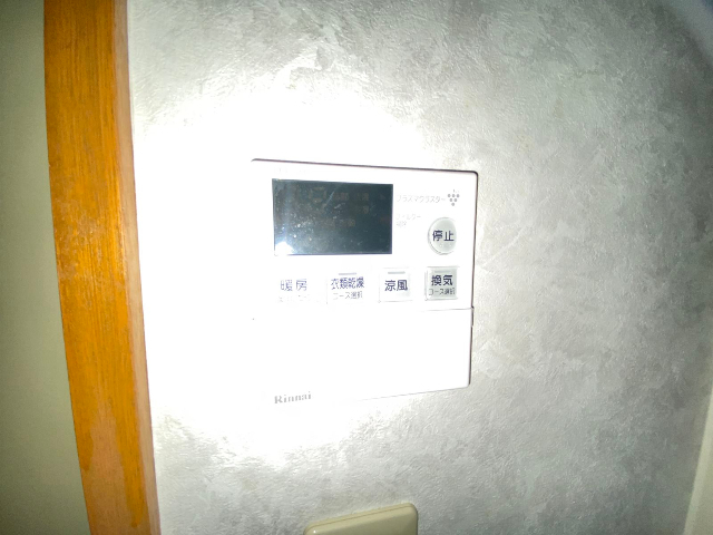 ����10
