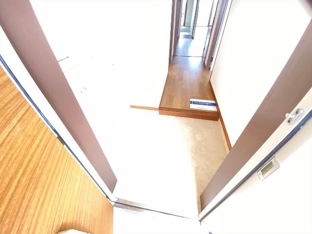 ����28