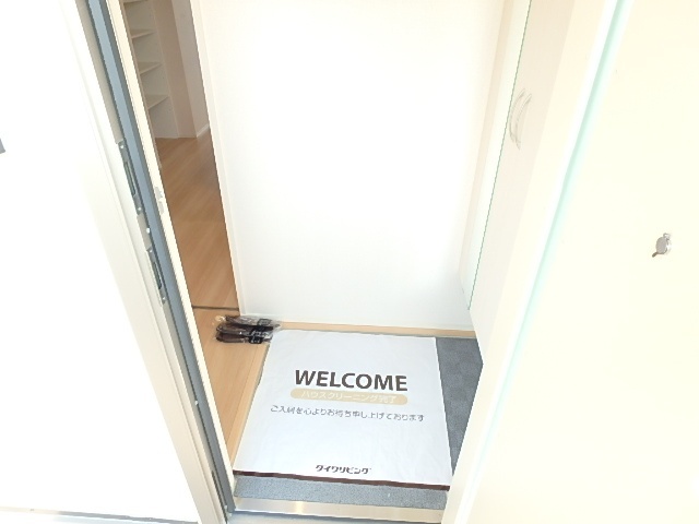 ����26