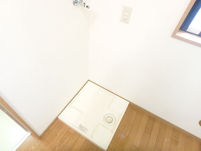 ����7