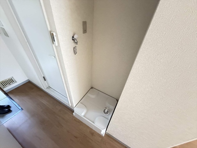 ����6