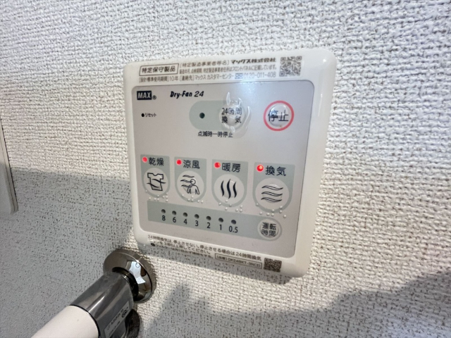 ����10