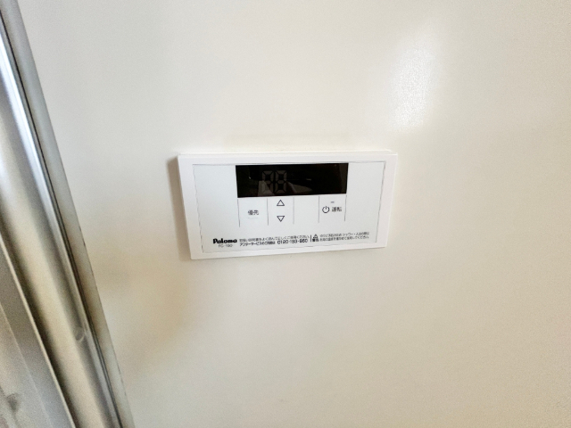 ����10