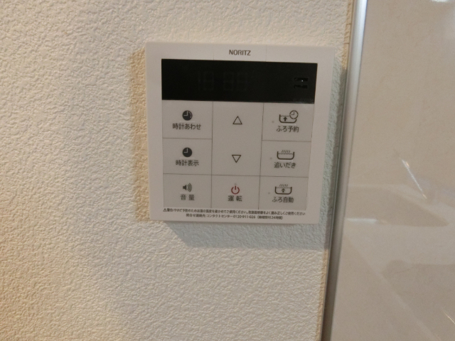 ����11