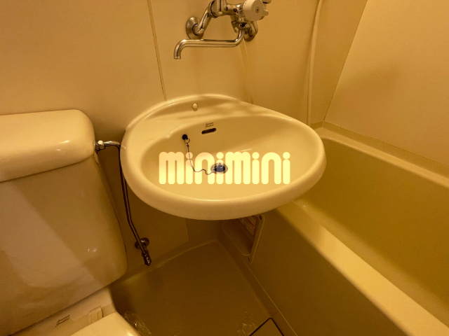 ����19