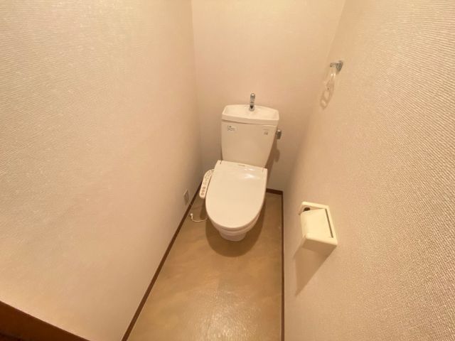 ����7