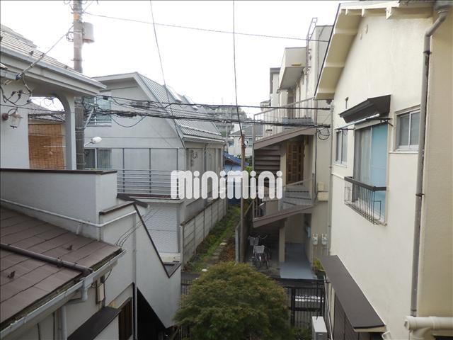 ����9