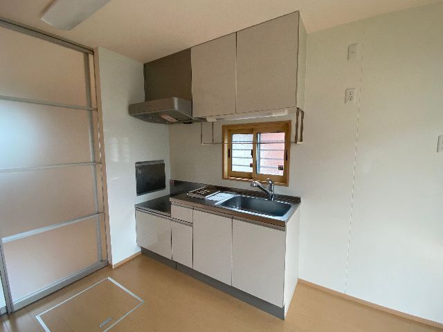 ����2