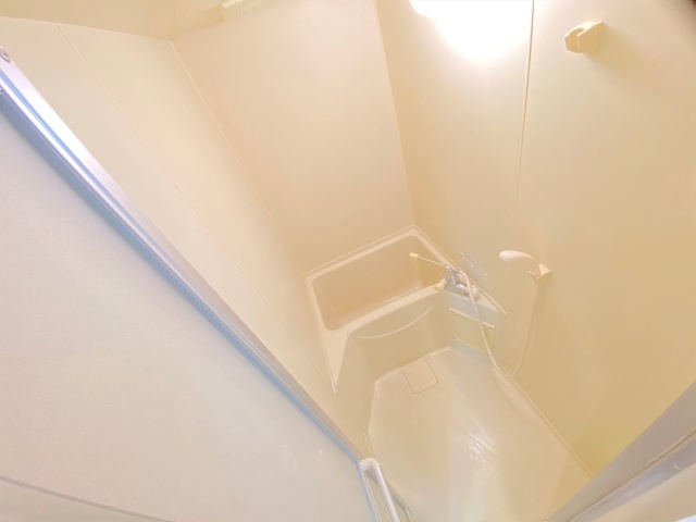 ����8