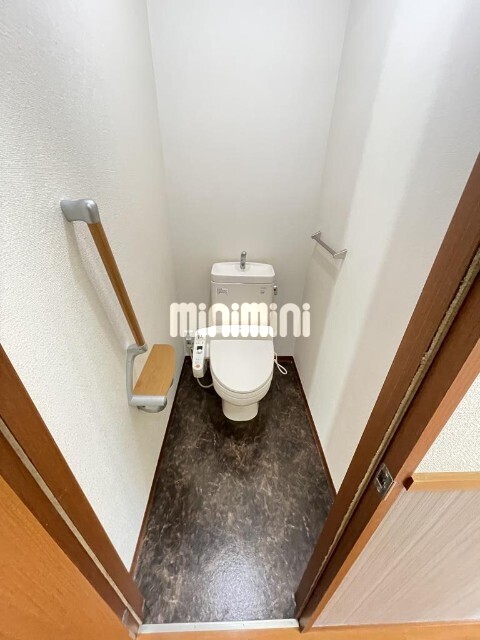 ����5