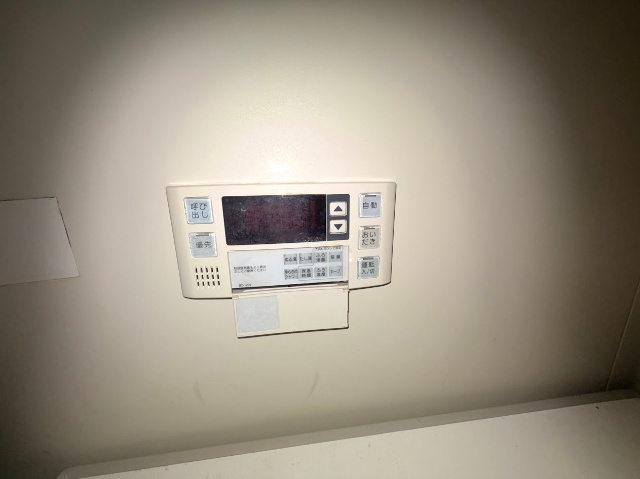����11
