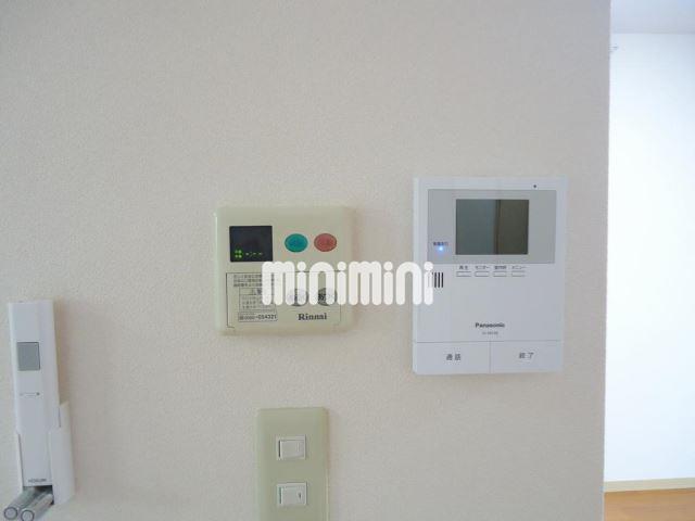 ����11