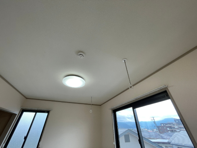 ����14