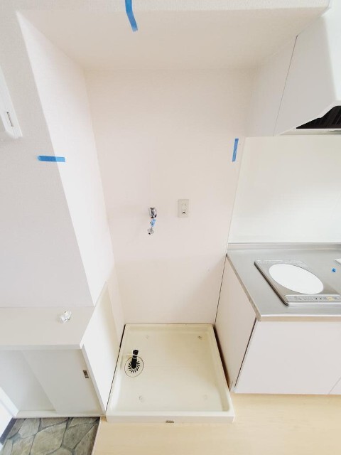 ����19