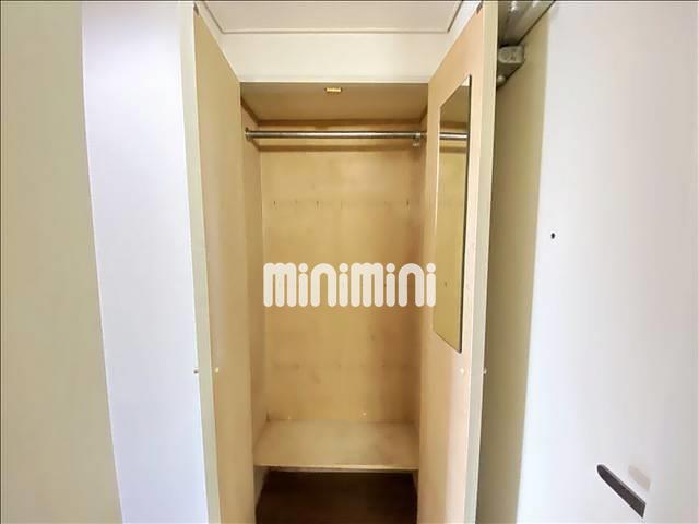 ����8