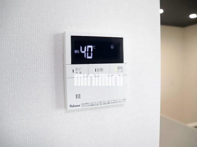 ����11