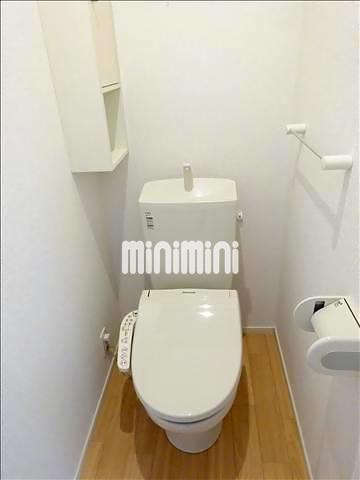 ����5