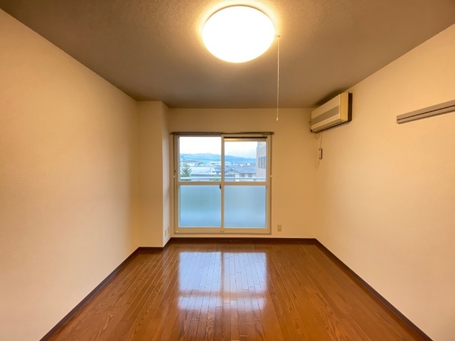 ����1