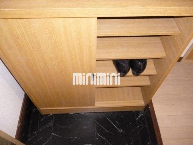 ����6