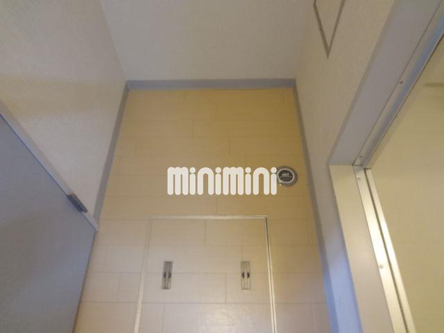 ����6